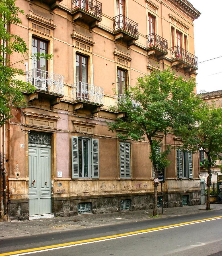 مبيت وإفطار كاتانيا La Casa Di Isabella المظهر الخارجي الصورة